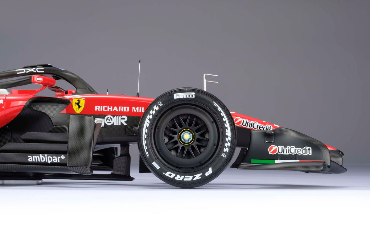 Ferrari SF-26 - Grand Prix de Chine 2026 - Lewis Hamilton - Échelle 1:8