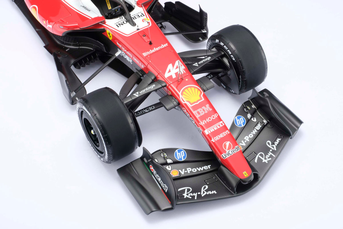 Ferrari SF-26 - Grand Prix de Chine 2026 - Lewis Hamilton - Échelle 1:8