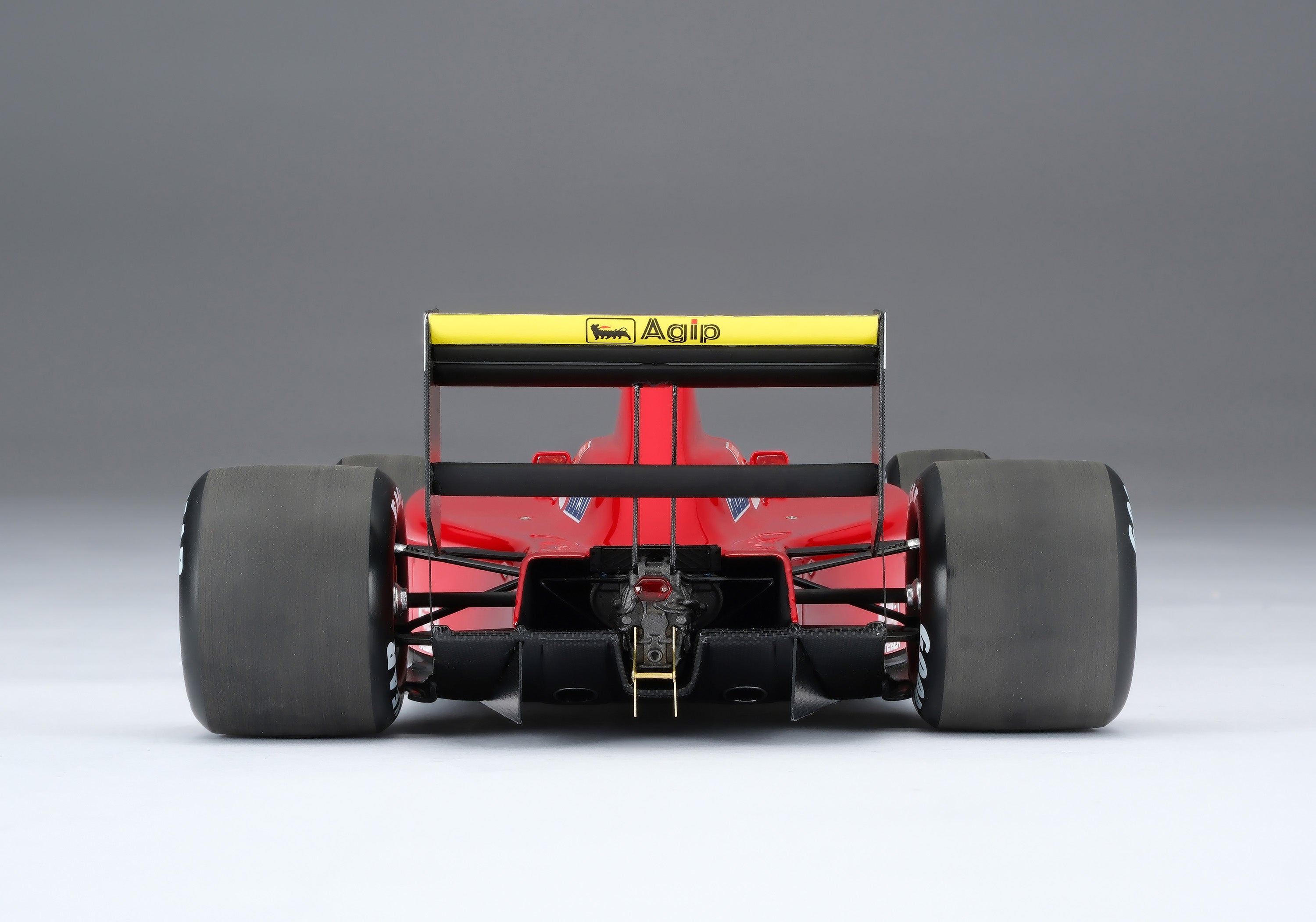 Ferrari F1-89 - 1989 British Grand Prix – Amalgam Collection