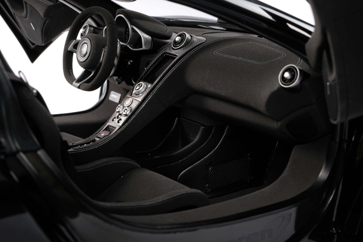McLaren 675LT Spider - Tailor Made