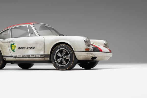 Porsche 911 R - 1967 BP World Record - Race Weathered – Amalgam Collection