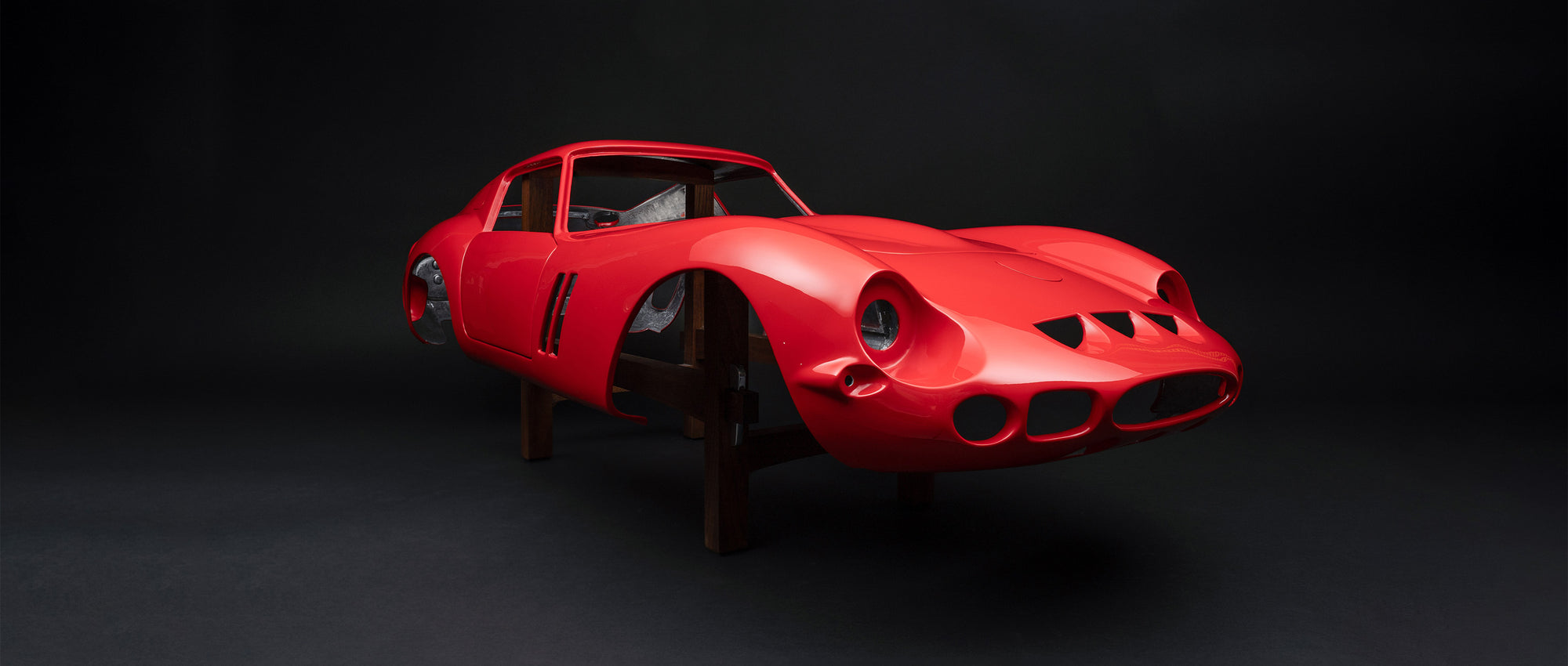 フェラーリ 250 GTO - 塗装済みアルミニウムボディレプリカ