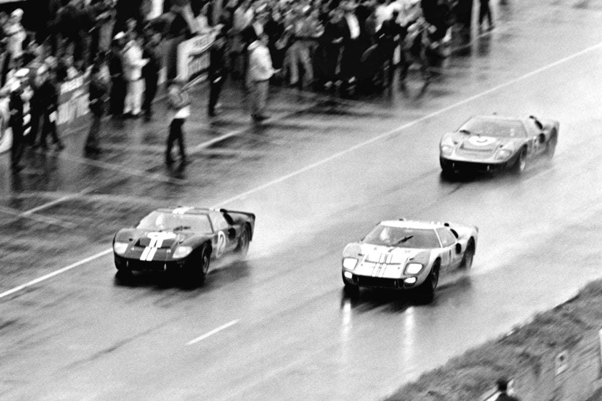 Ford GT40 - Ganador de Le Mans de 1966