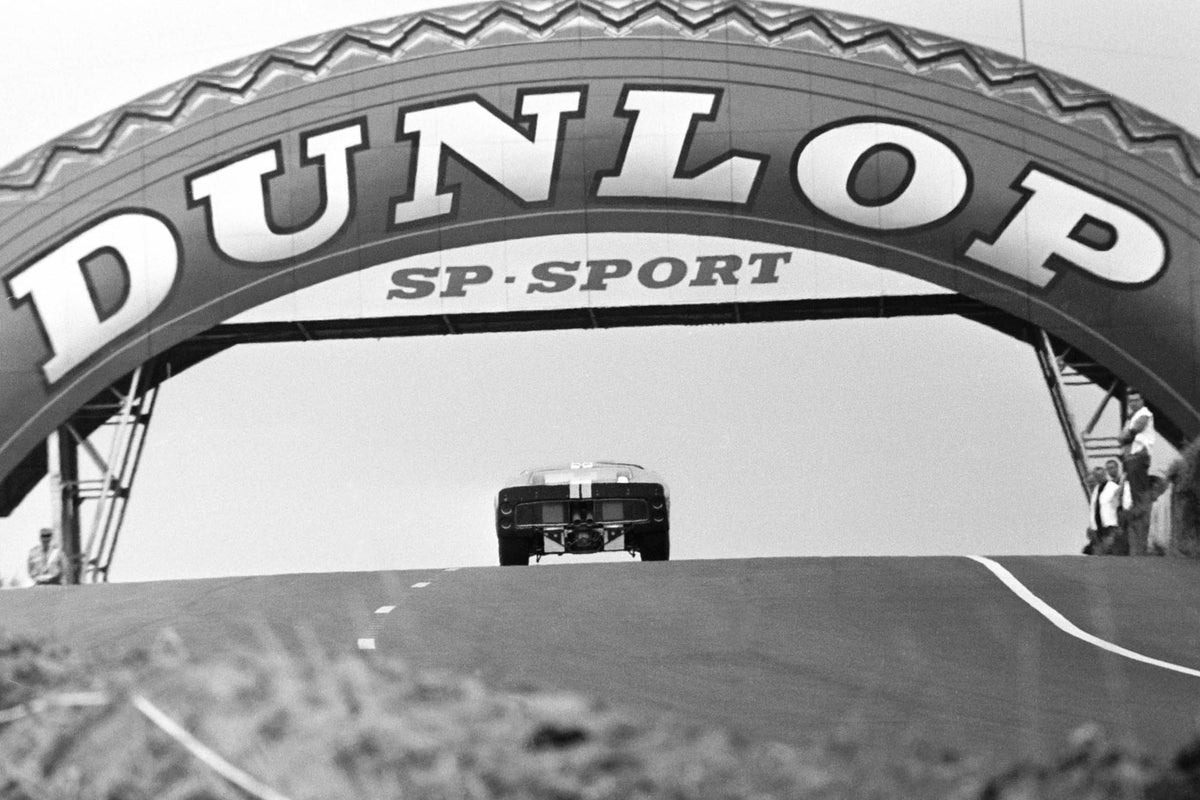 Ford GT40 - Ganador de Le Mans de 1966