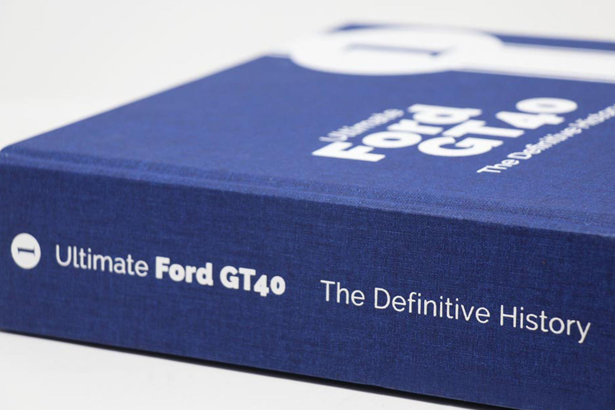 Ultimate Ford GT40 – Die endgültige Geschichte (Band 1)