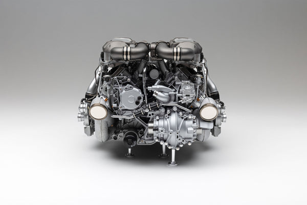 BUGATTI Veyron W16 Engine and Gearbox (2005) – Amalgam Collection