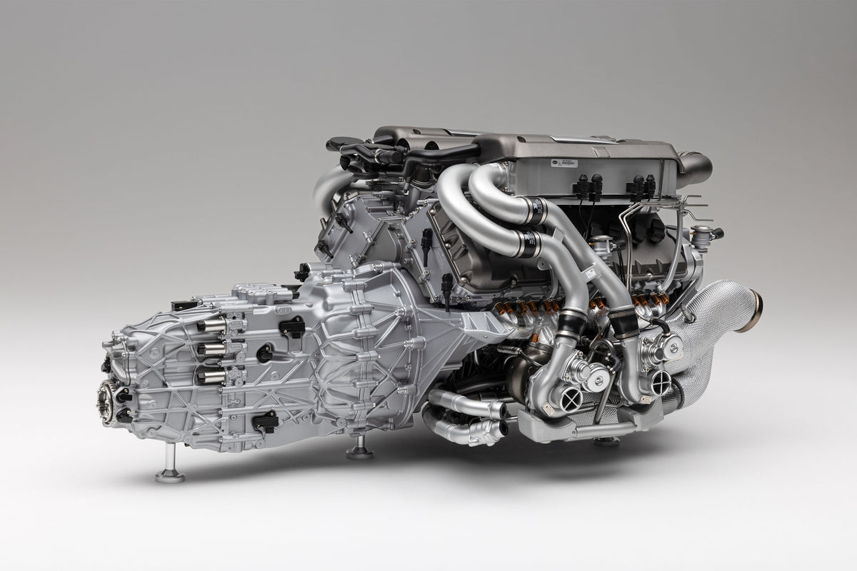 Bugatti Veyron W16 Engine and Gearbox at 1:4 scale