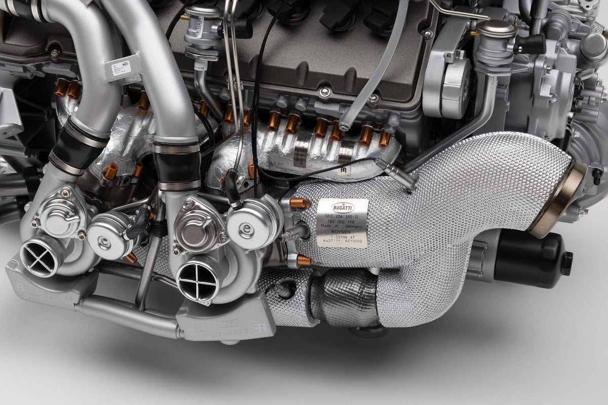 Bugatti Veyron W16 Engine and Gearbox at 1:4 scale