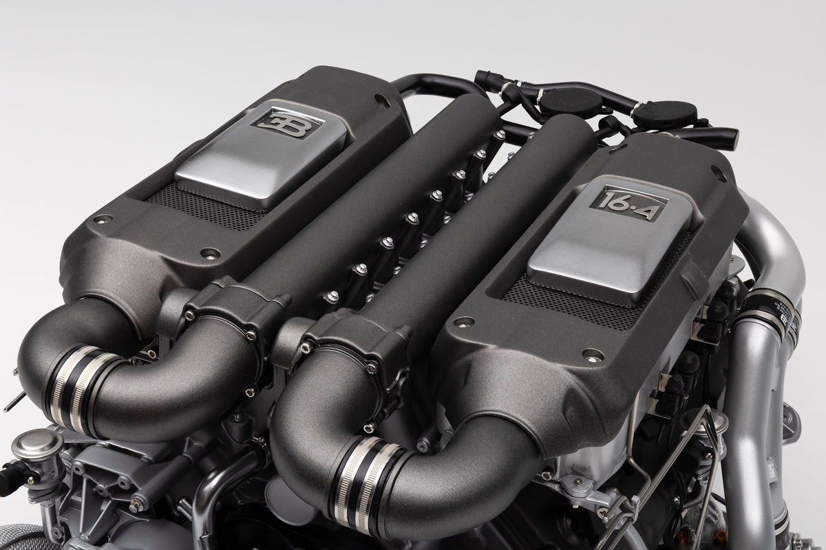 Bugatti Veyron W16 Engine and Gearbox at 1:4 scale