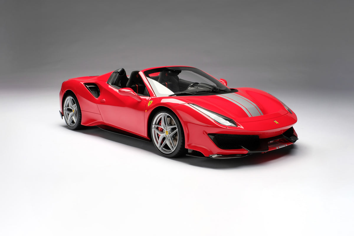 Ferrari 488 Pista Spider (2018) - Maßstab 1:8