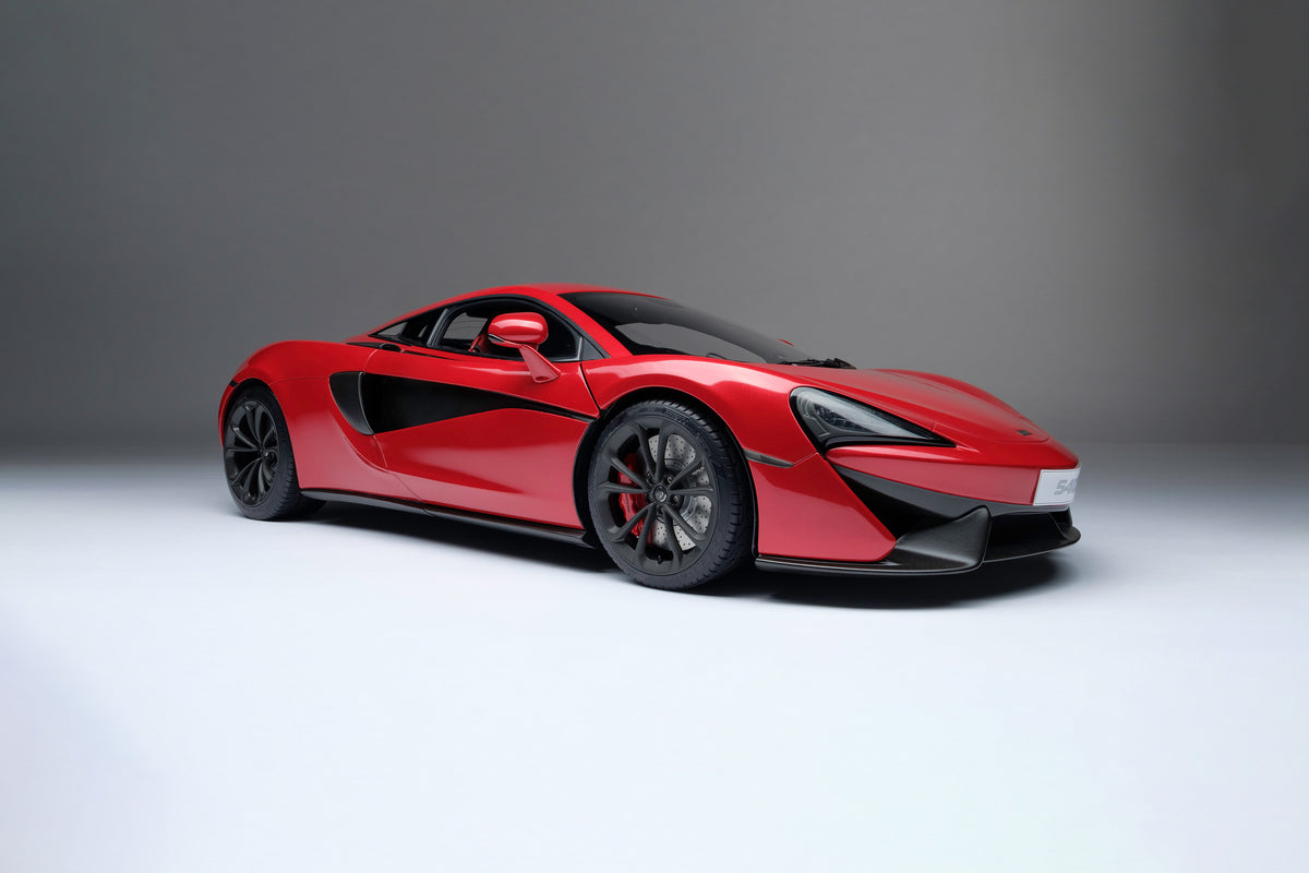 McLaren 540C (2015) - 1:8 scale
