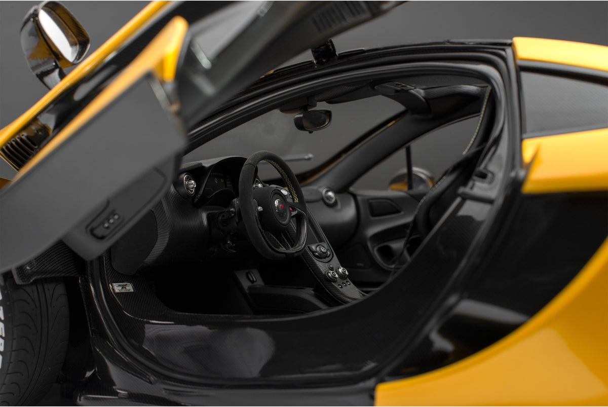 McLaren P1 (2012) - Edition in Volcano Yellow