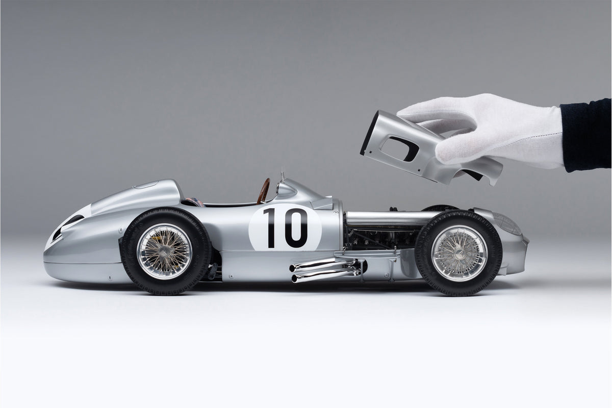 Mercedes-Benz W196 Monoposto - 1955 British GP - #10 Juan Manuel Fangio