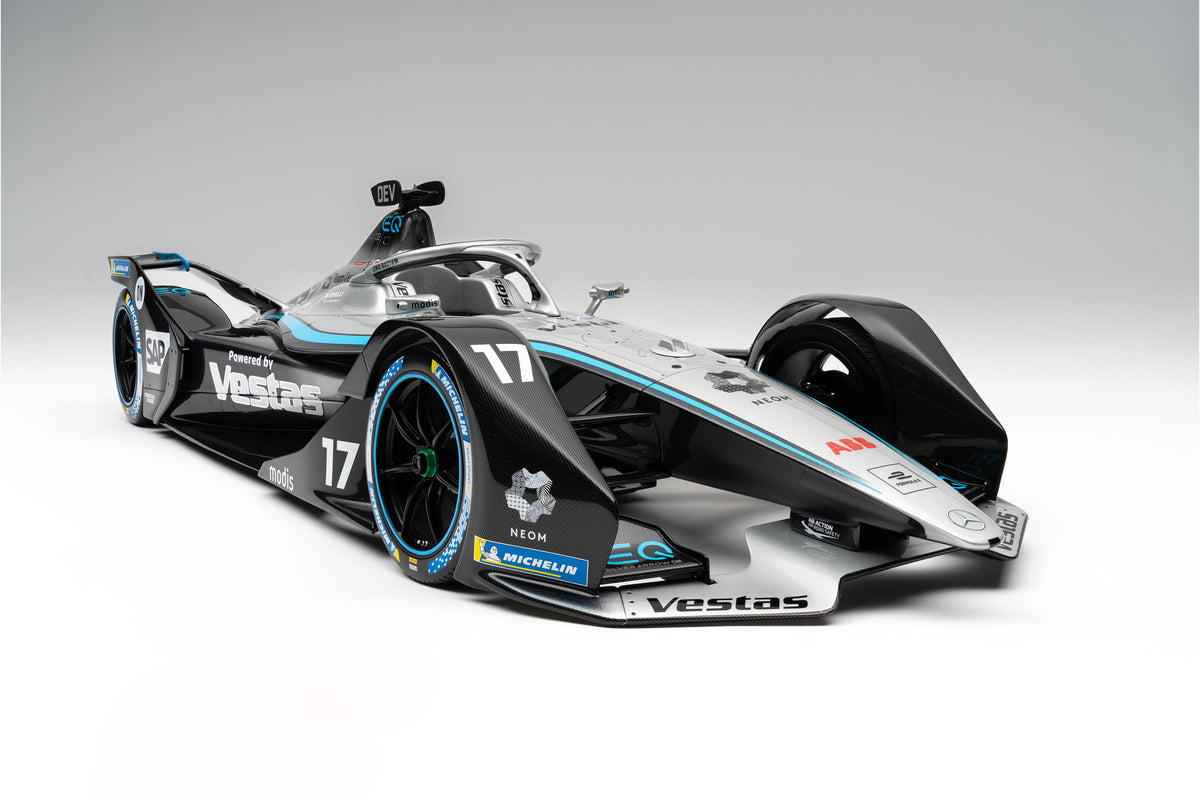 Mercedes-EQ Silver Arrow 02 (2020-21) - Gen2 Season 7 - Nyck de Vries - 1:8 scale