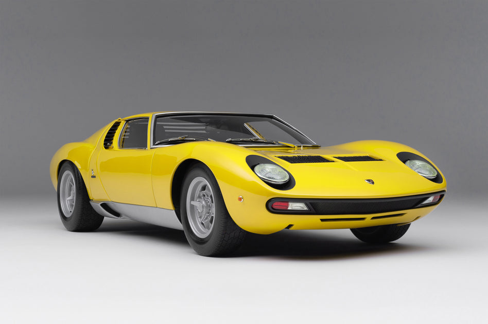 This Rare 1975 Lamborghini Countach Has a Roof Periscope, and Could Be Yours for a Cool Million