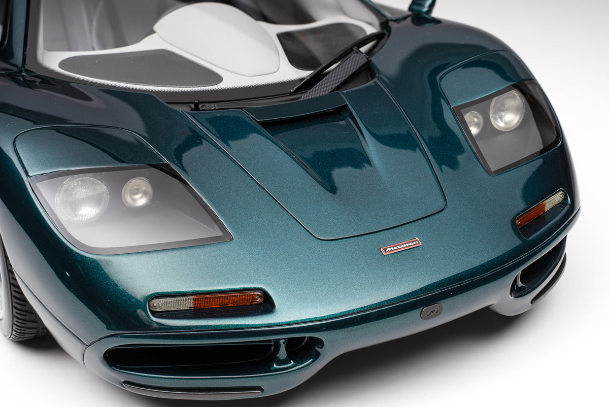 McLaren F1 - Limited Edition in Green