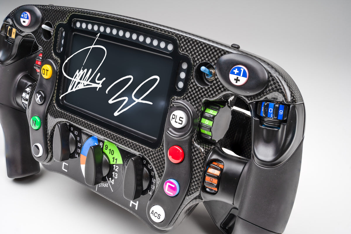 Volant McLaren MCL36 - Édition Signature (2022)