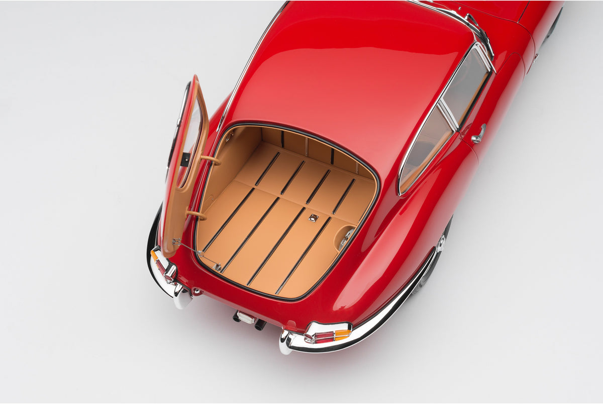Jaguar E-type Coupé (1961) - Série 1 - Échelle 1/8