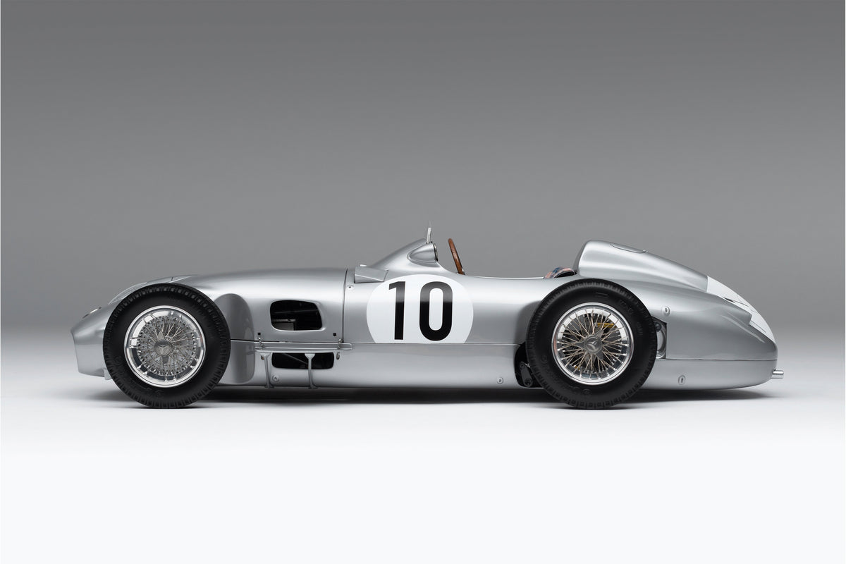 Mercedes-Benz W196 Monoposto - 1955 British GP - #10 Juan Manuel Fangio