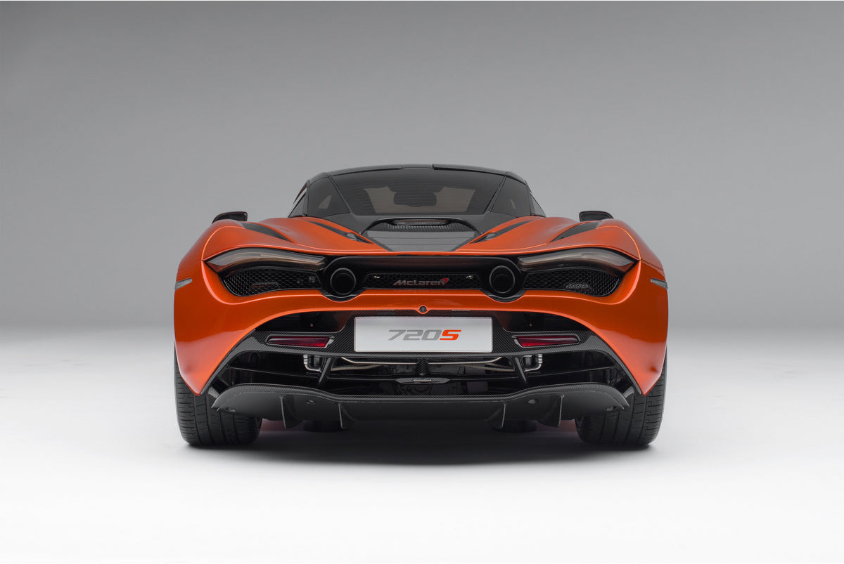 McLaren 720S (2017) - Azores Orange - 1:8 scale