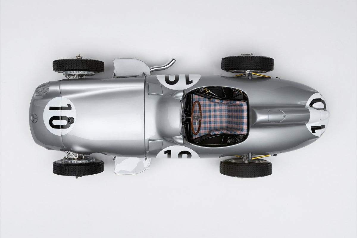 Mercedes-Benz W196 Monoposto - 1955 British GP - #10 Juan Manuel Fangio