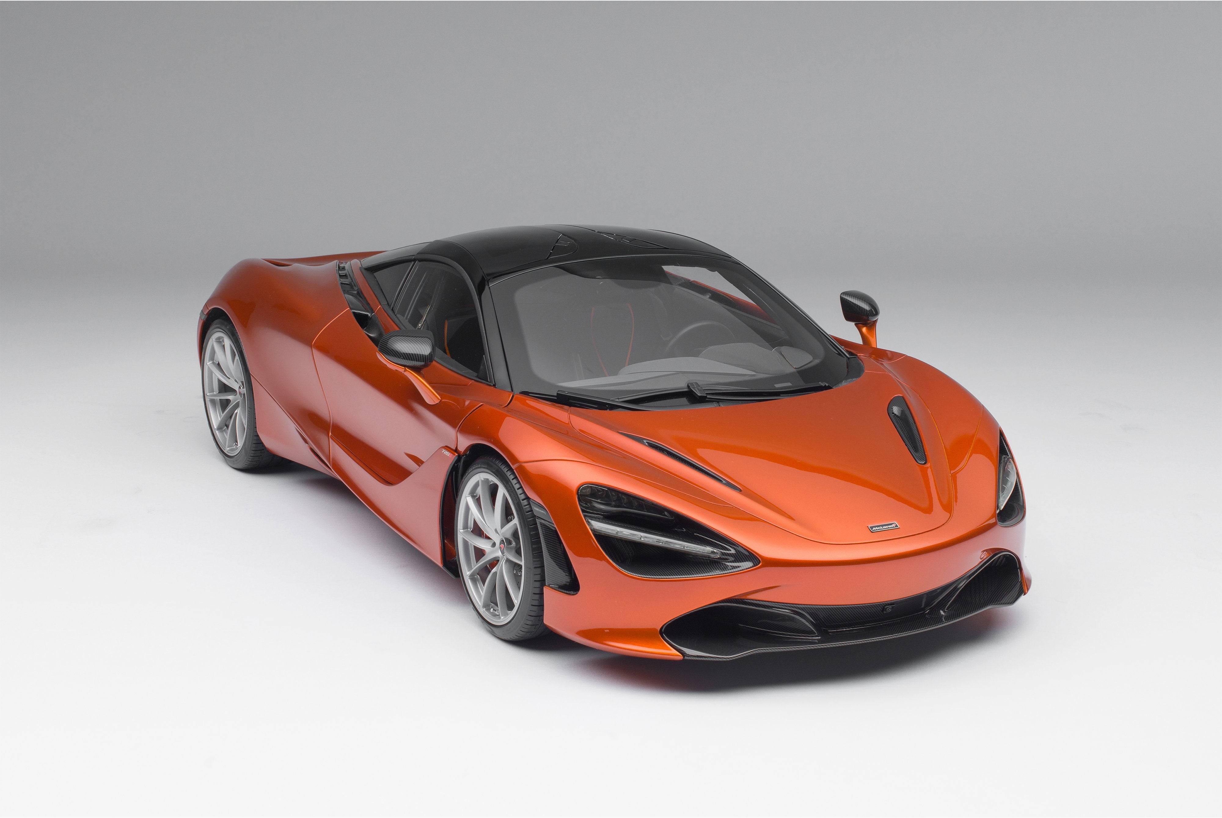 マクラレン 720S – Amalgam Collection