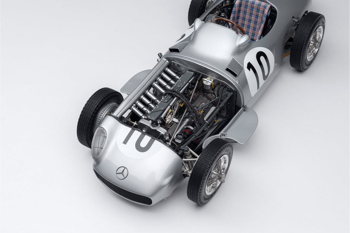 Mercedes-Benz W196 Monoposto - 1955 British GP - #10 Juan Manuel Fangio