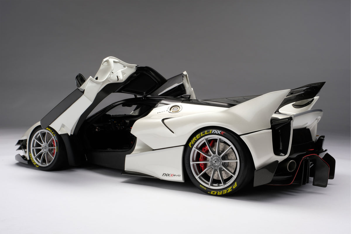Ferrari FXX K Evo (2017)