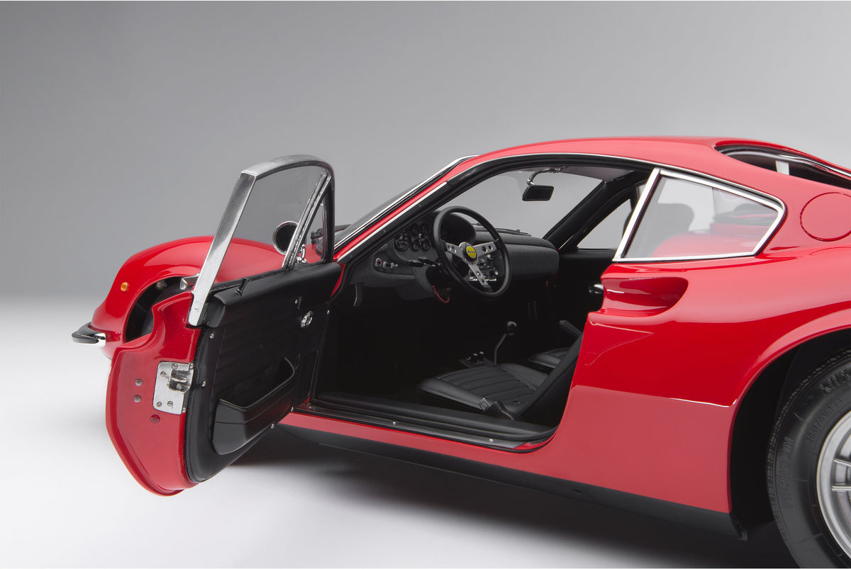 Ferrari Dino 246 GT (1969) - European Specification - 1:8 scale