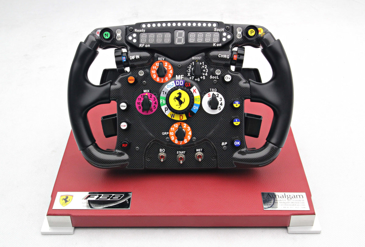 Volant de la Ferrari F138 (2013)