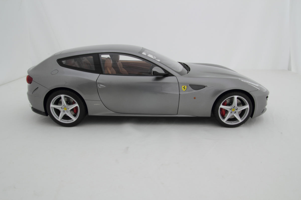 Ferrari FF (2011)