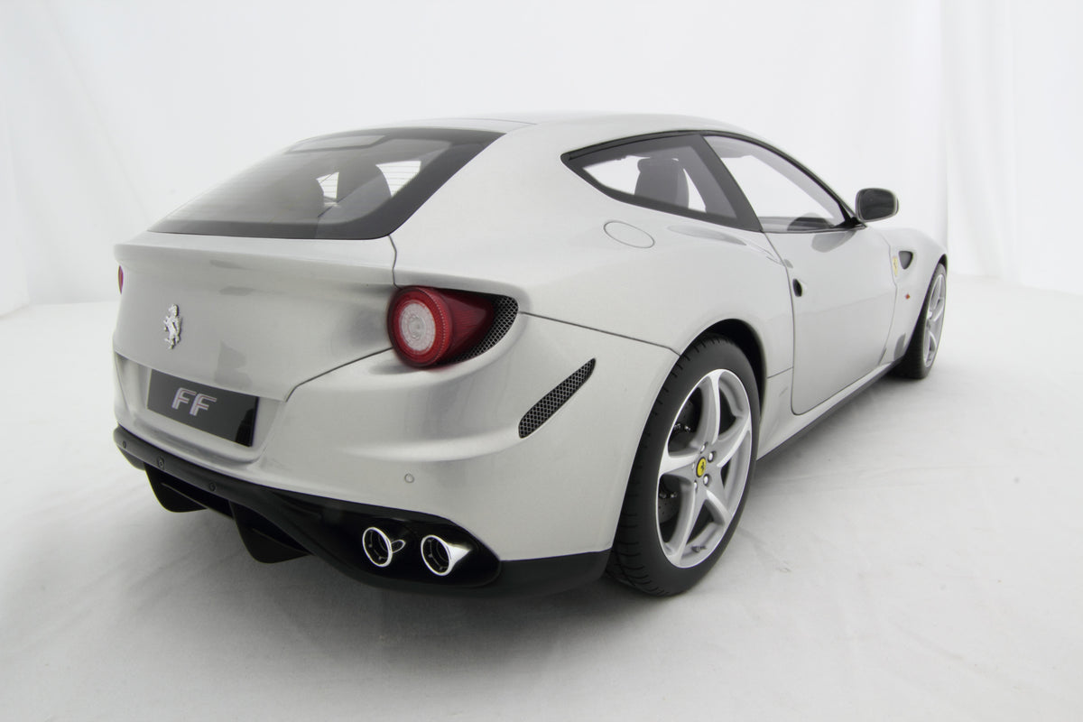 Ferrari FF (2011)