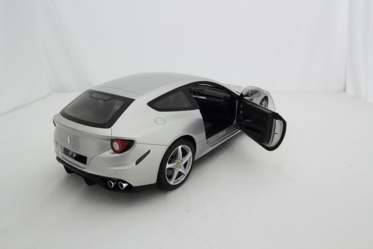 Ferrari FF (2011)