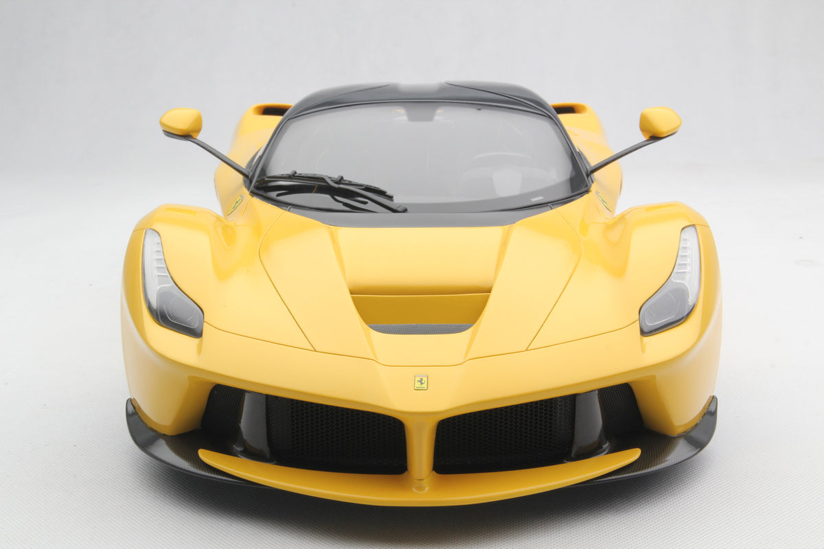 Ferrari LaFerrari (2013) - Jaune - Échelle 1:8