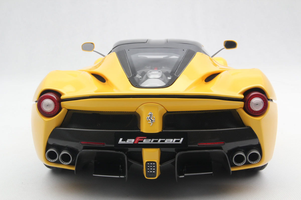 Ferrari LaFerrari (2013) - Jaune - Échelle 1:8
