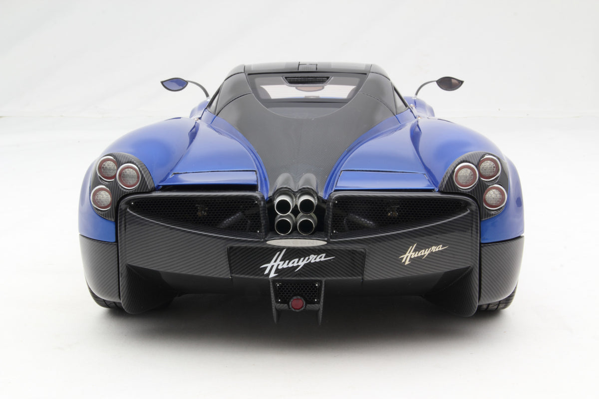 Pagani Huayra (2011) - Blue