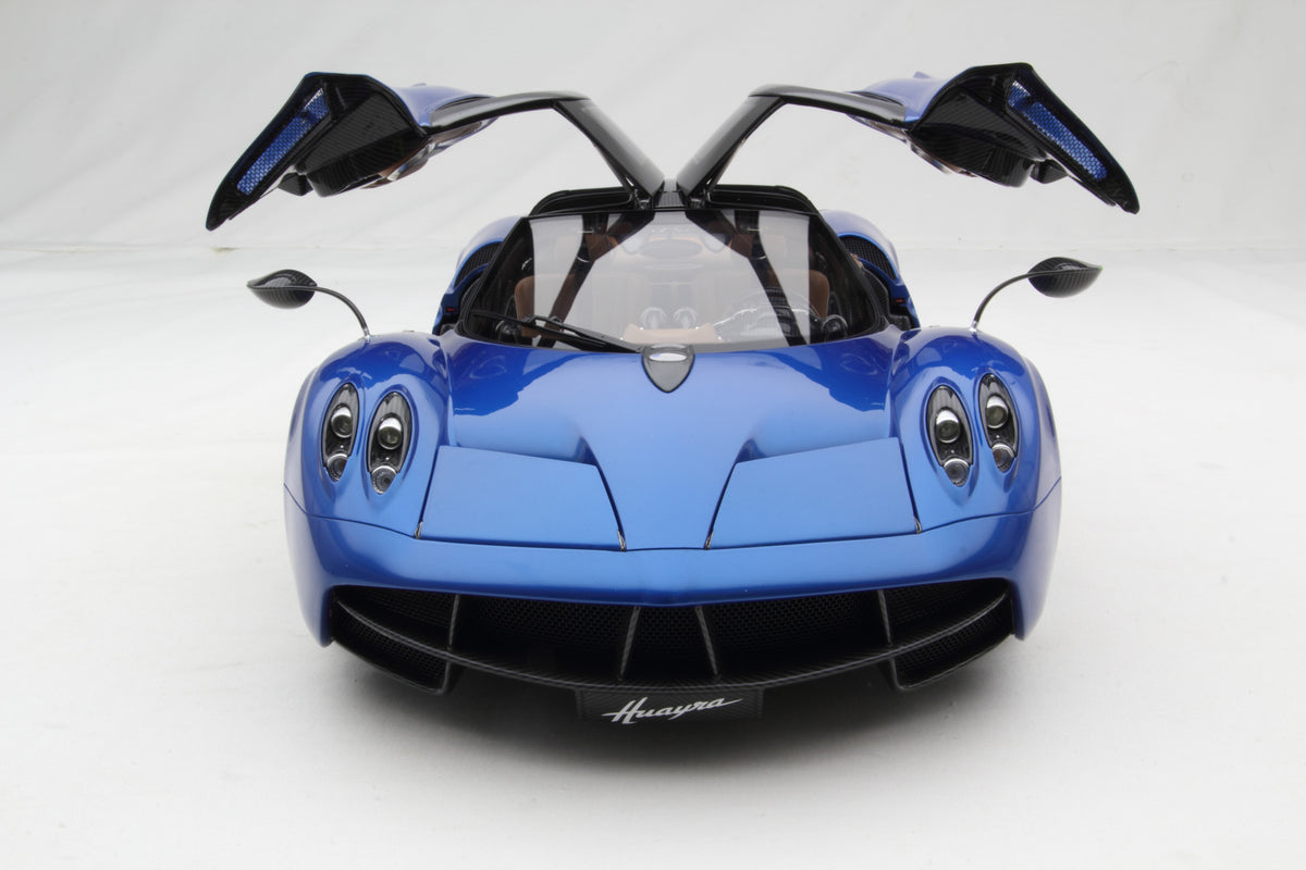 Pagani Huayra (2011) - Blue