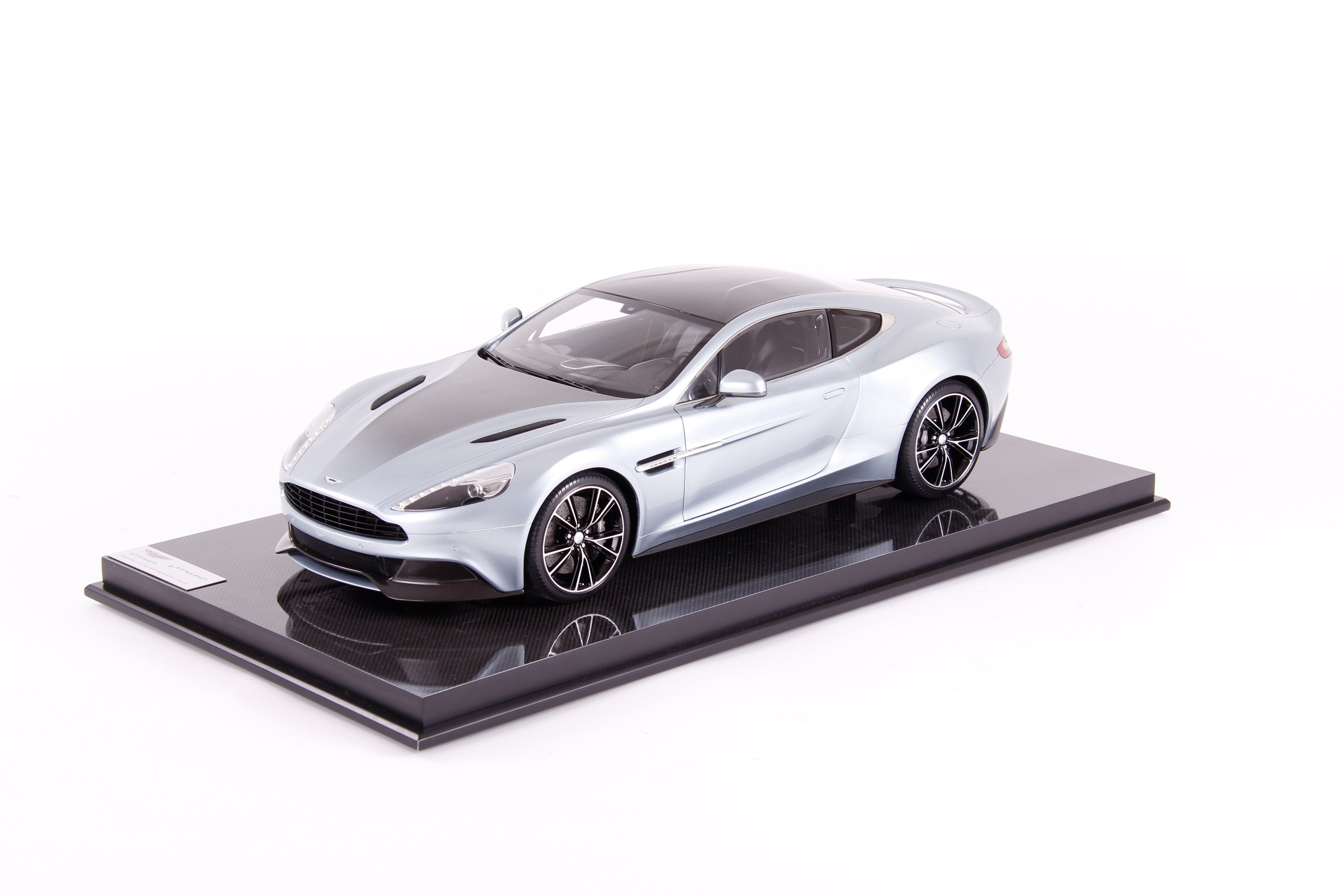 Aston Martin Vanquish - Centenary Edition (2013) – Amalgam Collection