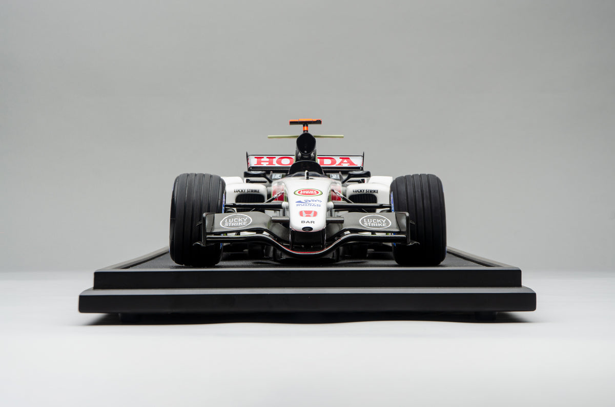 BAR-Honda 007 - Livrée de la saison 2005 - Button