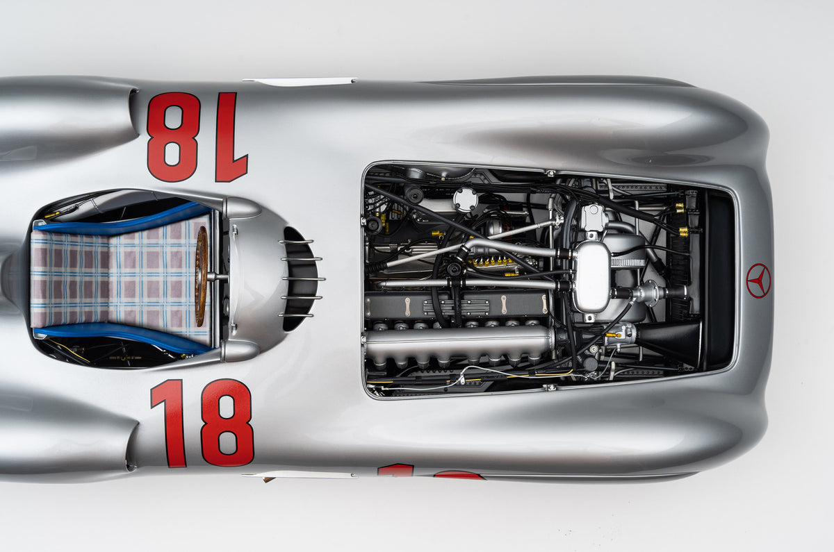 Mercedes-Benz W196 Streamliner - 1954 French Grand Prix Winner - Juan Manuel Fangio - 1:8 scale