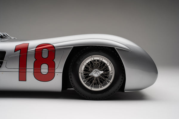 Mercedes-Benz W196 Streamliner - 1954 French Grand Prix Winner ...