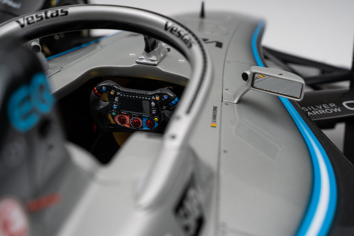 Mercedes-Benz EQ Silver Arrow 01 (2019) - Gen2 Season 6 - Stoffel Vandoorne - 1:8 scale