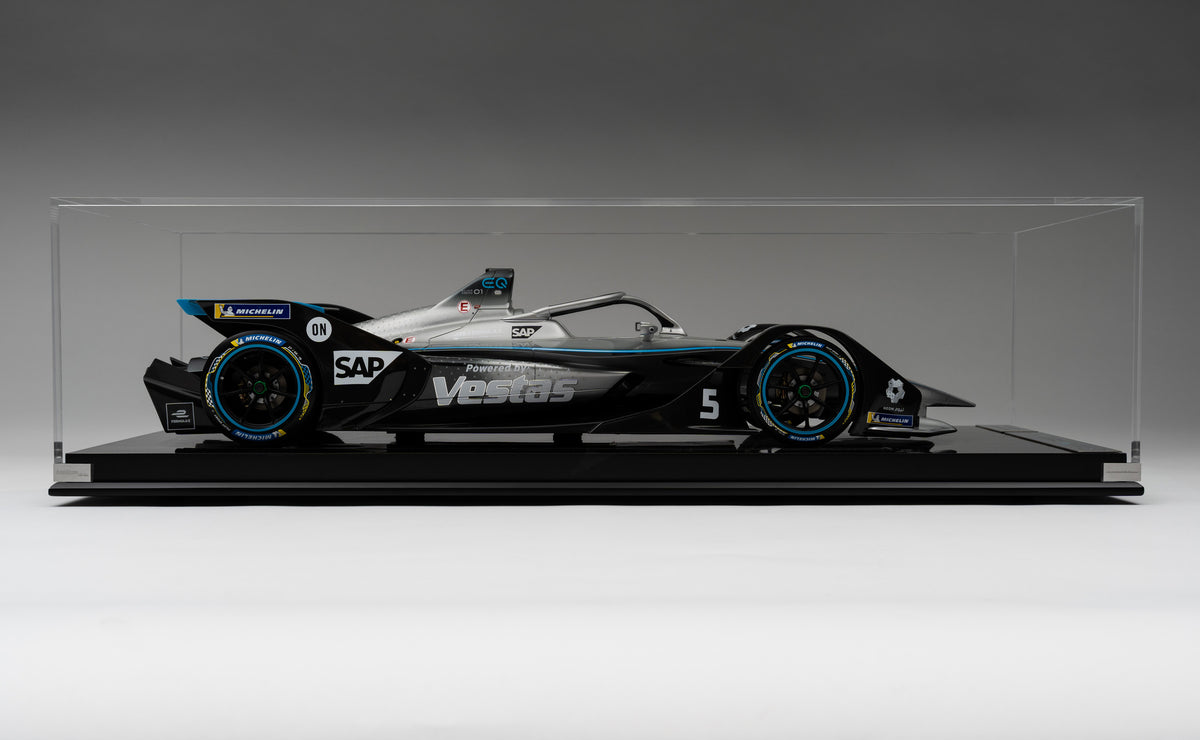 Mercedes-Benz EQ Silver Arrow 01 (2019) - Gen2 Season 6 - Stoffel Vandoorne - 1:8 scale