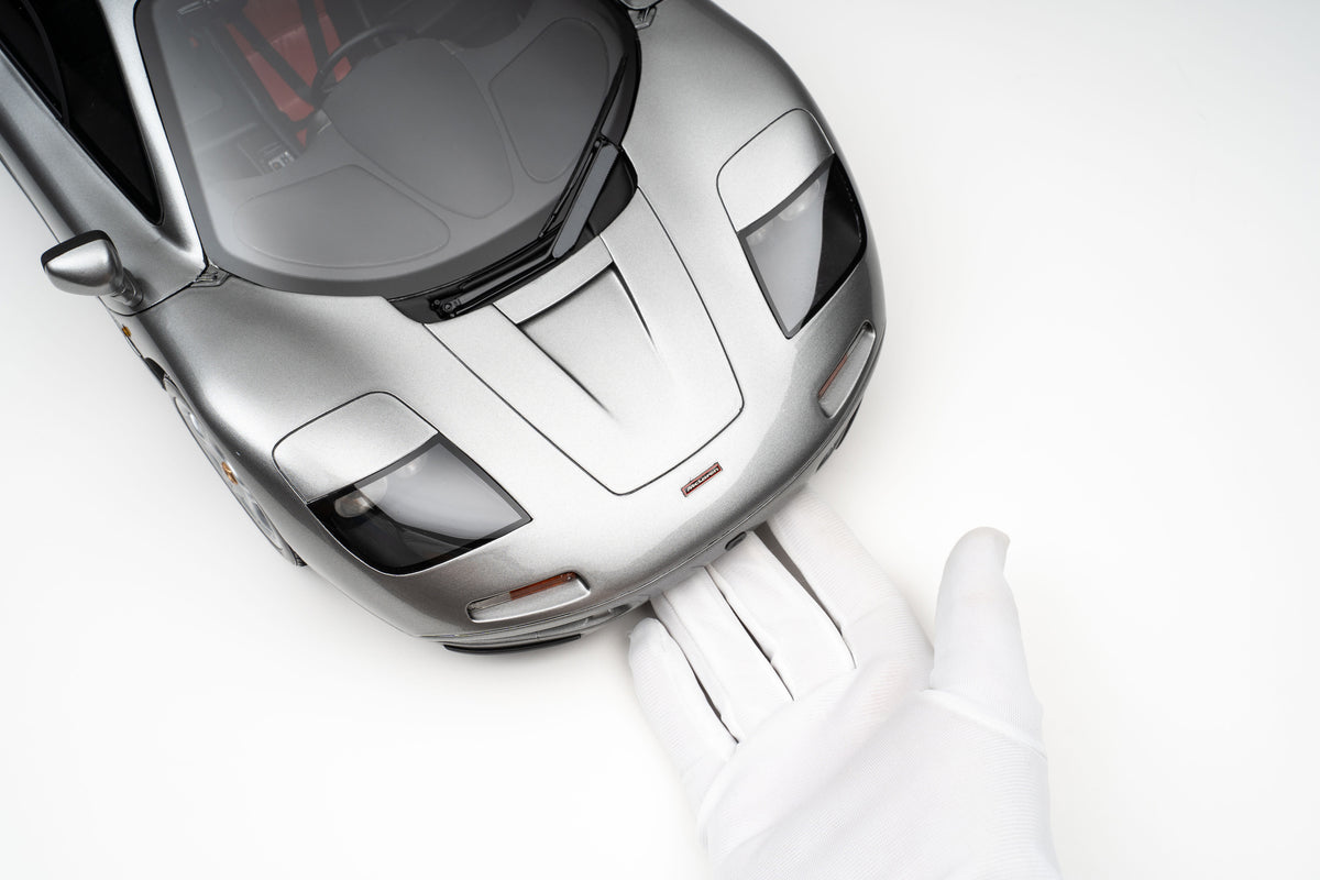 McLaren F1 - Limited Edition in Silver