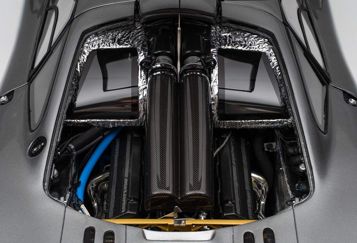 McLaren F1 - Limited Edition in Silver