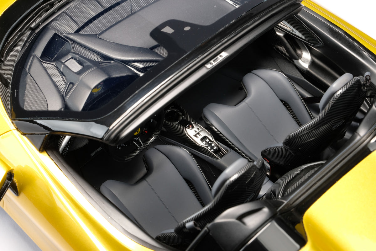 Ferrari SF90 Spider - Échelle 1:12