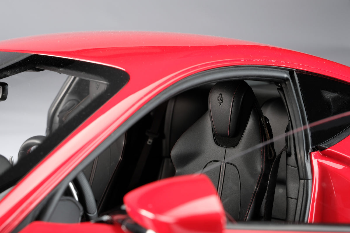Ferrari Roma - Limited Edition in Rosso Corsa