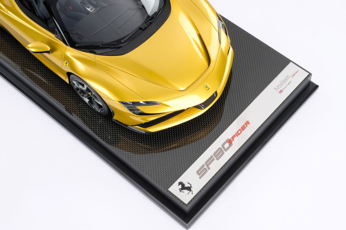 Ferrari SF90 Spider - Échelle 1:12