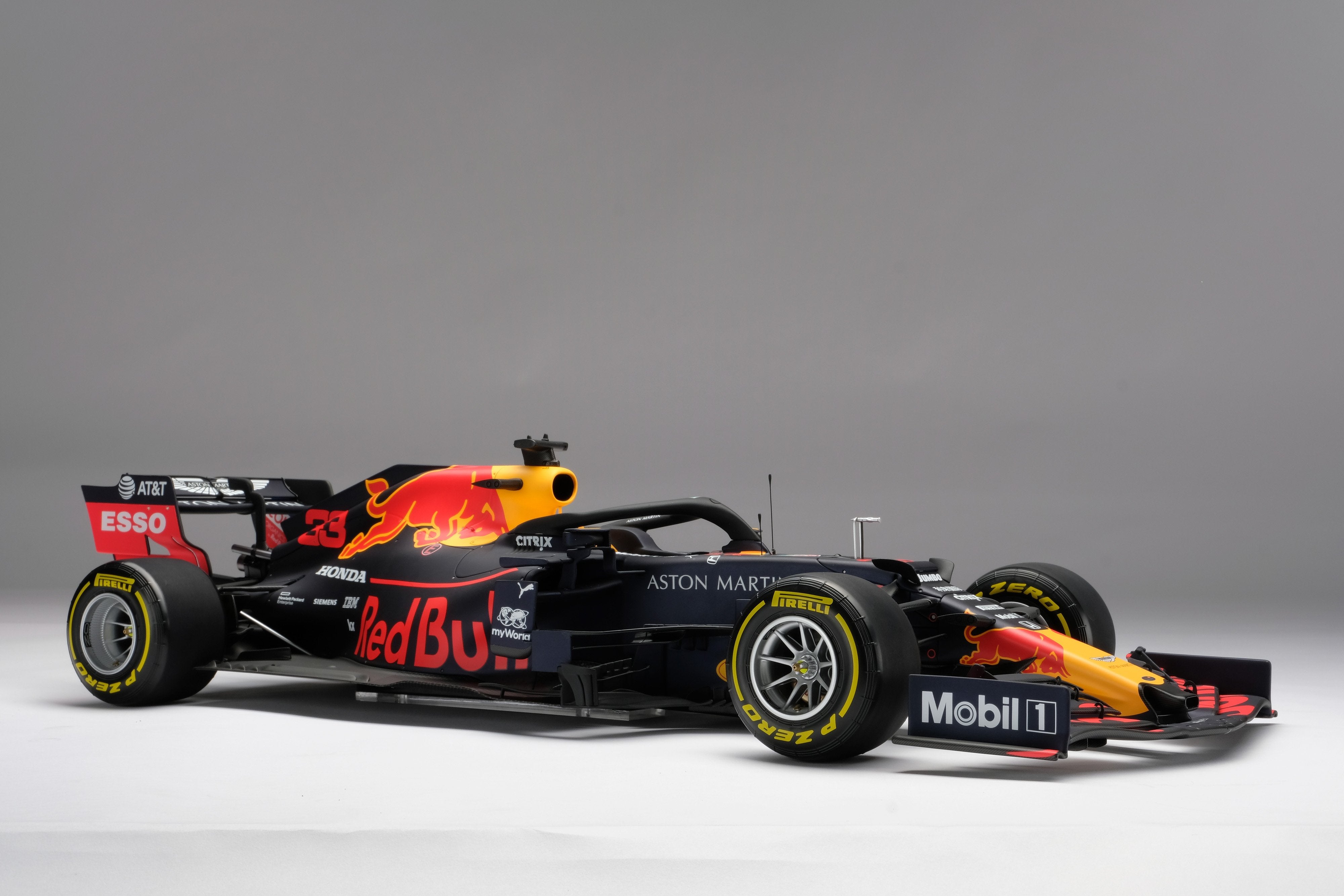 F1 ASTON MARTIN Red Bull Rb15 Max Verstappen De 2019 Au 1/18 Scale F1 ASTON MARTIN Red Bull Rb15 Max Verstappen De 2019 Au 1/18 Scale
