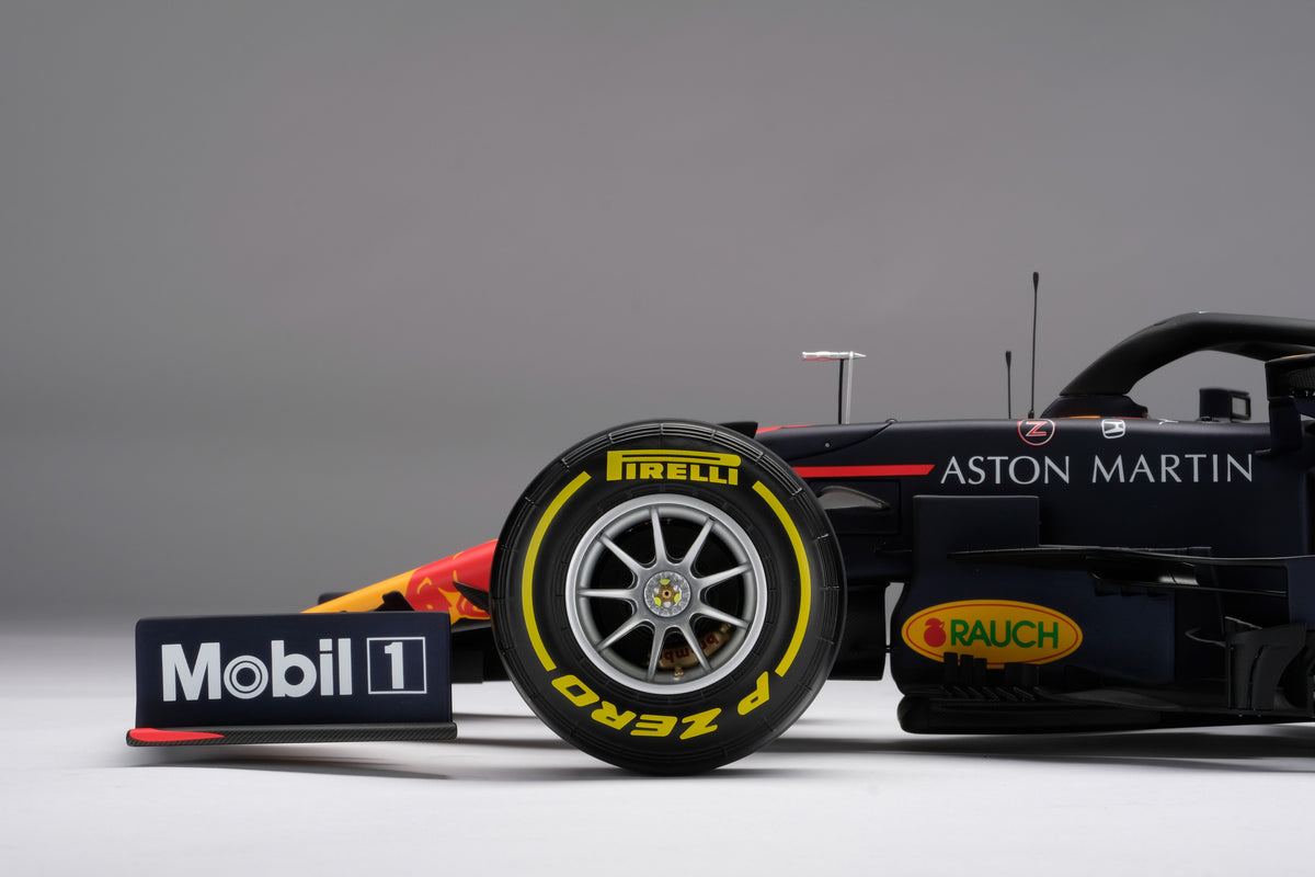 Aston Martin Red Bull Racing RB15 - 2019 Austrian Grand Prix - Verstappen
